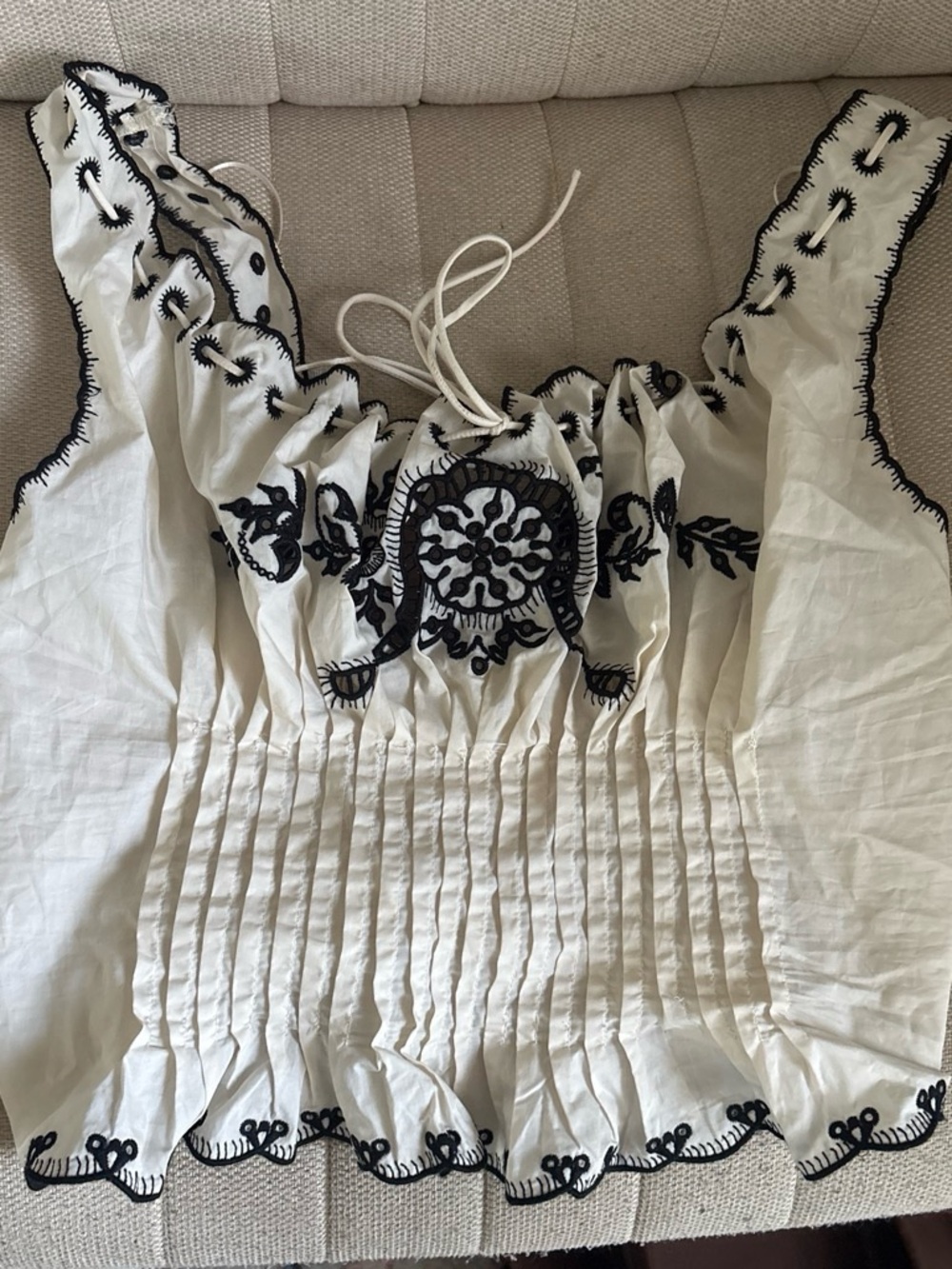 Vestique White Embroidered Peasant Top with Black Trim